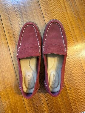 Sperry Women's Burgundy Suede Penny Loafers